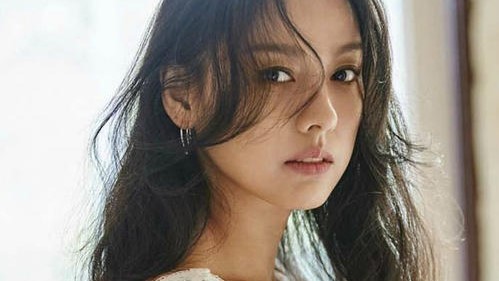 李孝利的出生日期生辰八字分析